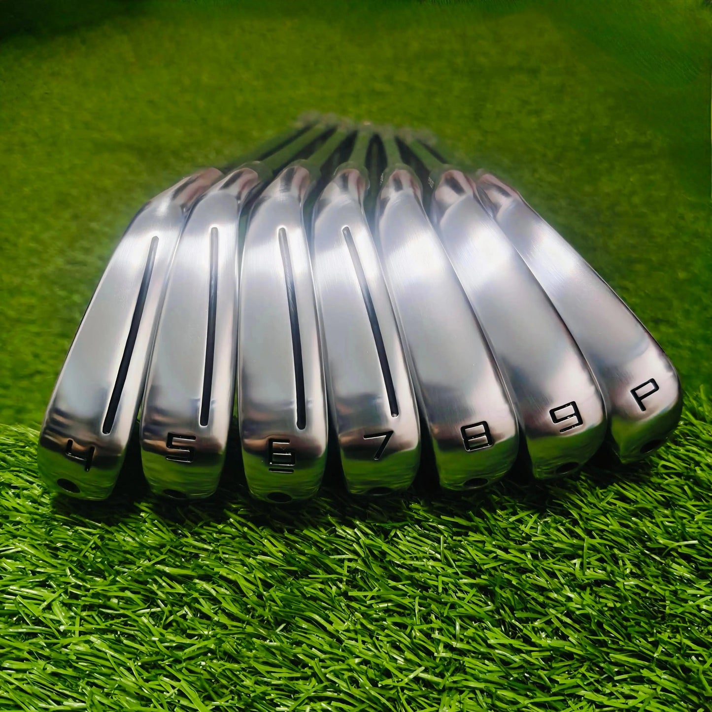 Golf Left Hand Iron, 5th Generation 790 Left Hand Iron or Right Hand Iron, European Tour Hard AMT/S300 Axe, Comes with Cover