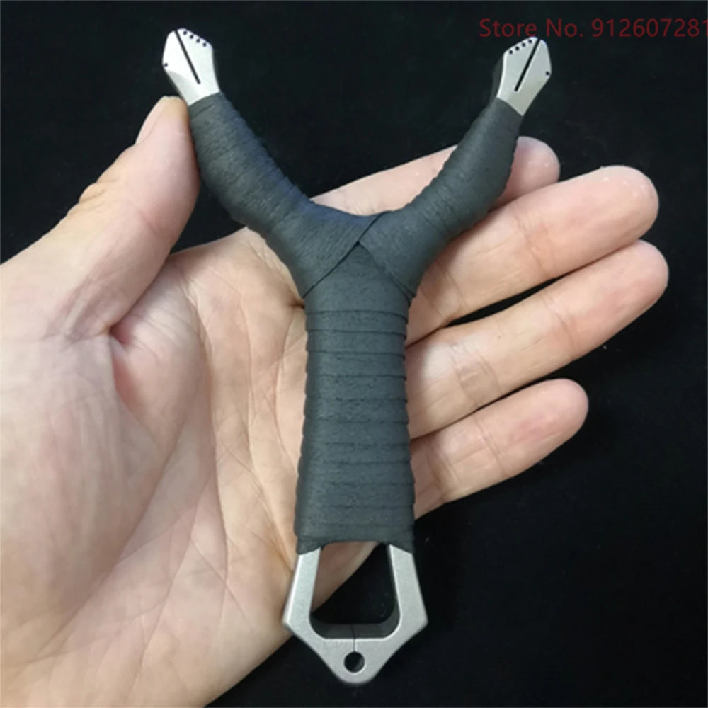 High-quality Outdoors Titanium Alloy Hunting Slingshot with Flat Rubber Band Shooting Tactical Game Equipment Catapult Toys Bow
