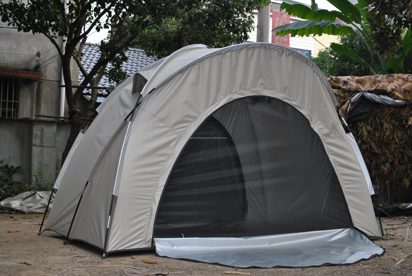 Off-Ground 3 Person Camping Fishing Tent with Double Mesh Doors - Insect Blocking, Durable Design, Easy Setup,Excluding bed