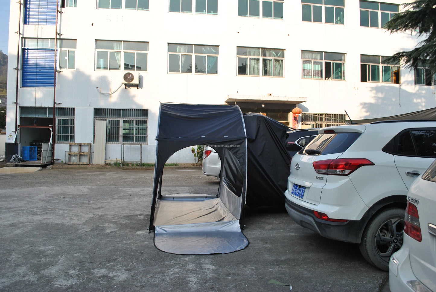 SUV Car Tent for Camping, SUV Tailgate Shade Awning Tent, Outdoor car Tent with Three Door Design, Vehicle Camping Tents