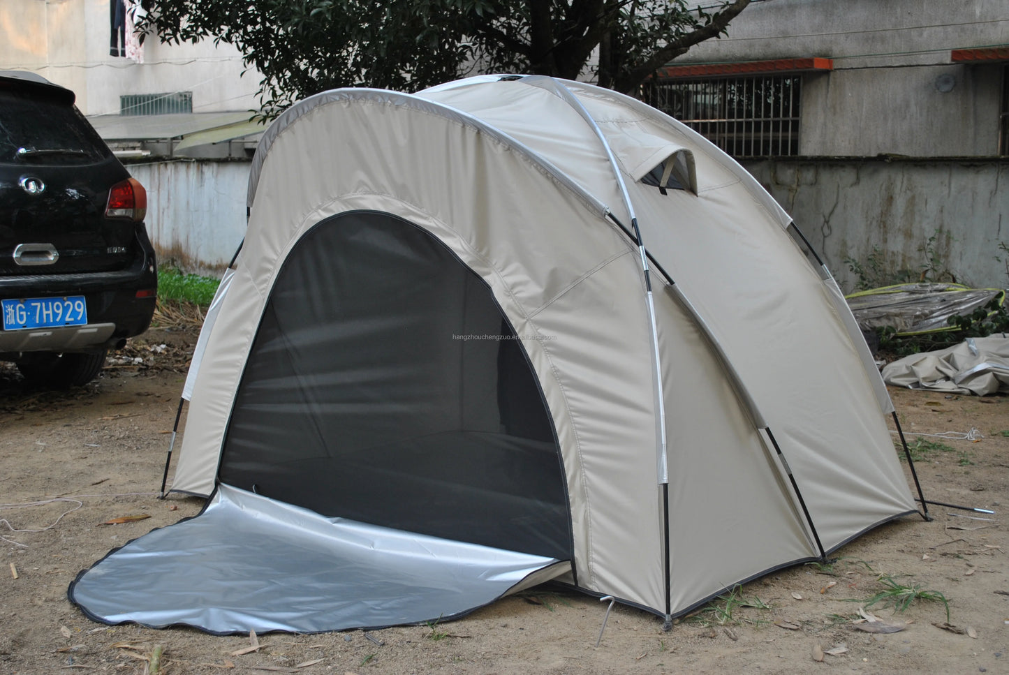 Off-Ground 3 Person Camping Fishing Tent with Double Mesh Doors - Insect Blocking, Durable Design, Easy Setup,Excluding bed