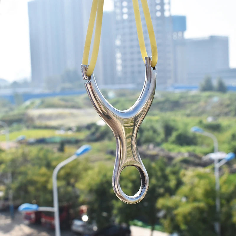 New Traditional Hunting Slingshot High Quality Shooting Catapult with Rubber Band Outdoor Sports Equipment