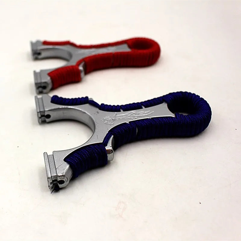 Alloy Catapult Thickened Wrist Strap Slingshot Outdoor Professional Sports Hunting Slingshot Professional Catapult Slingshots