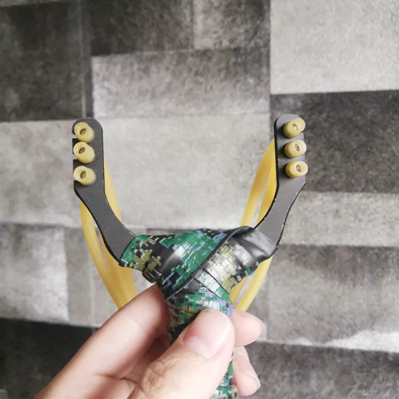 High-quality High-power Catapult Slingshot Shooting Fish Bow Titanium Steel Adult Hunting Shooting Slingshots Accept Customizati