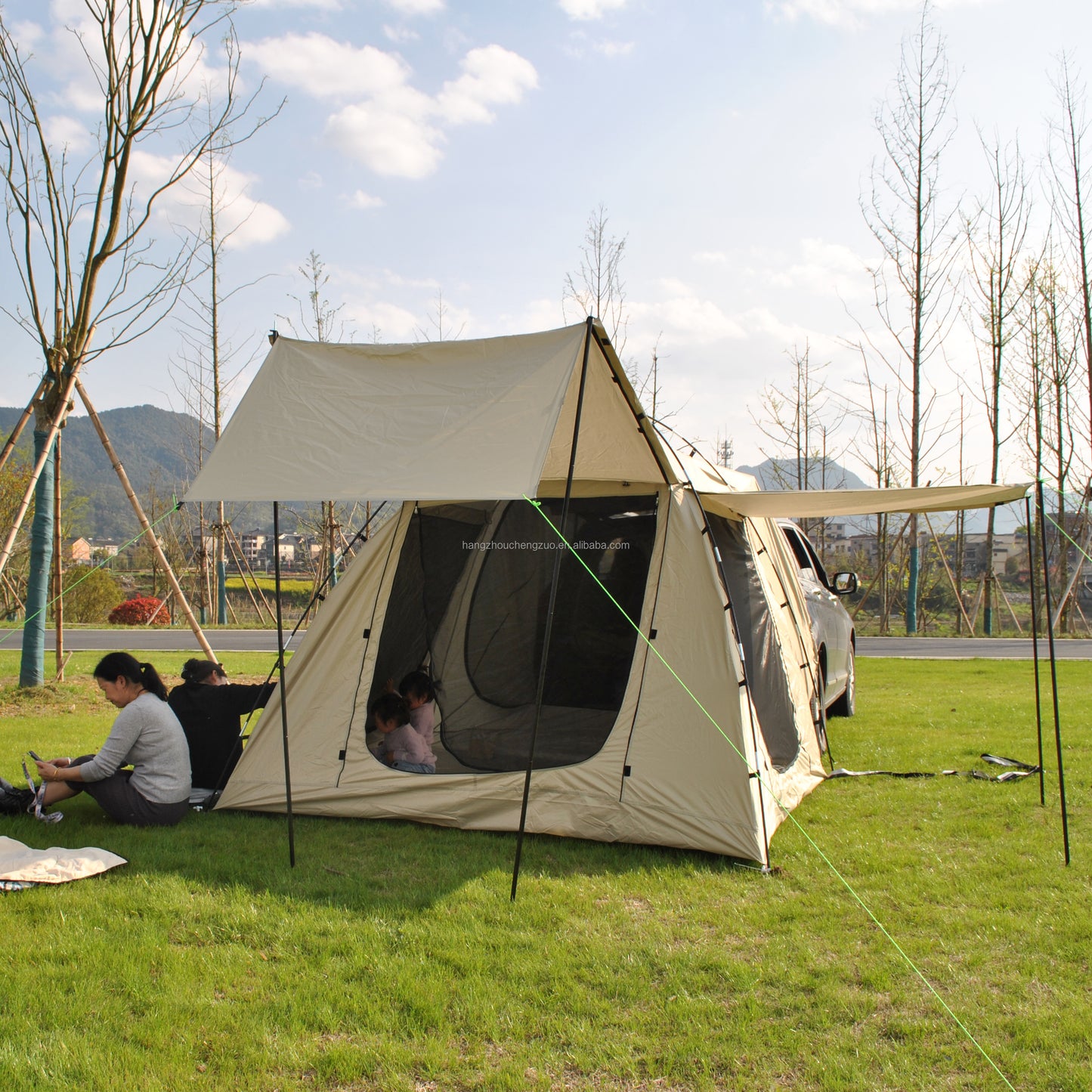 Car Rear Tent with Large Awning, Rear Tailgate Tents with Floor, 4 Person Family Camping, PU4000 Waterproof Fabric