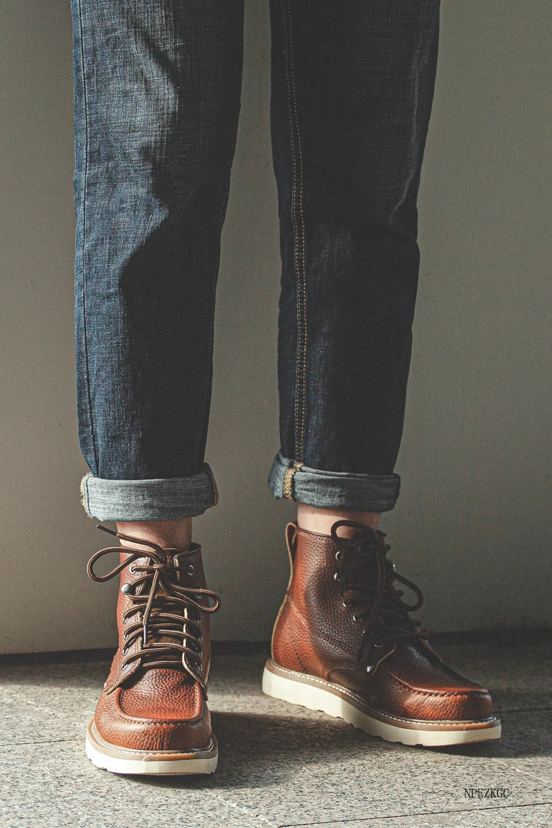 Handmade Men Boots Vintage Casual Autumn Winter Cow Leather Shoes British Ankle Boots Wings Motorcycle Boots Zapatos Hombre