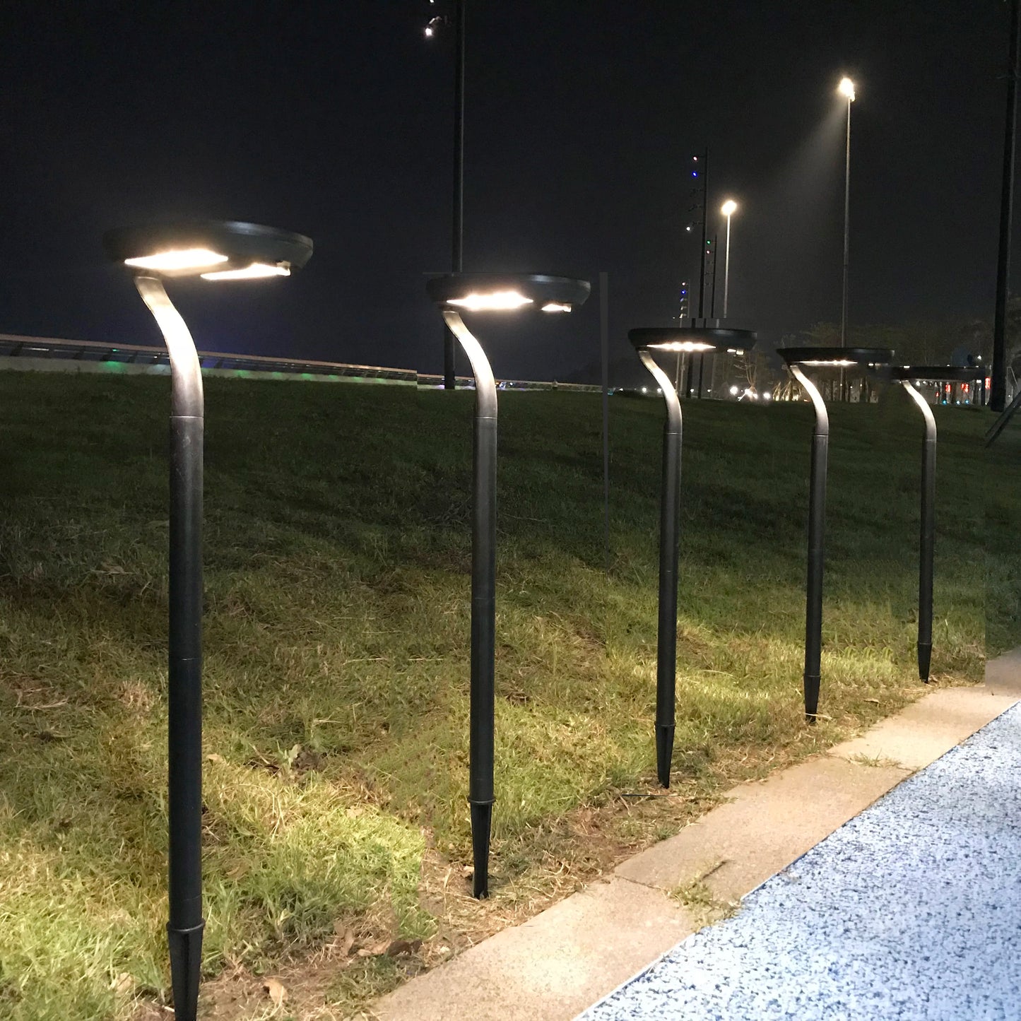 LED Solar Garden Lights Outdoor Solar Powered Lamp Waterproof Landscape Lighting For Pathway Patio Yard Lawn Lamp Decoration 2pc