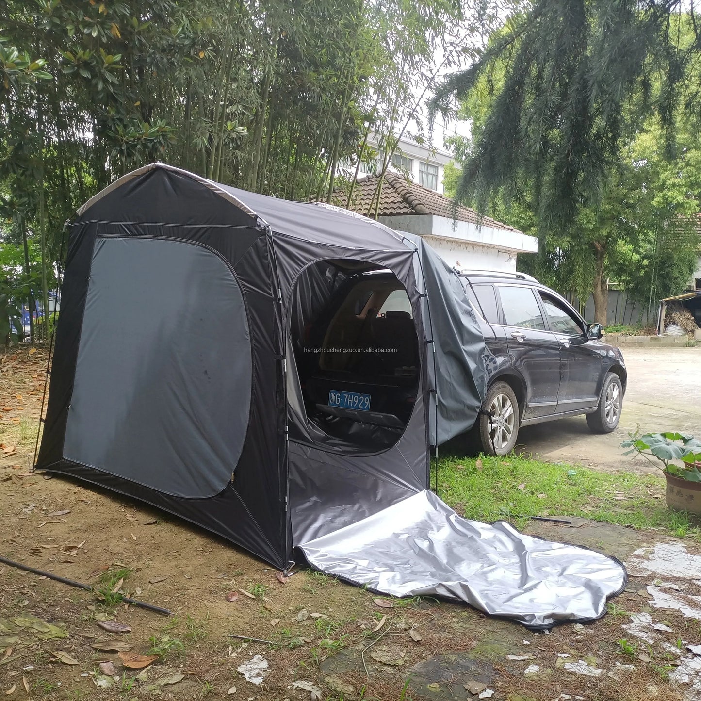 Newest SUV Car Tent, Tailgate Shade Awning Tent for Camping, Vehicle SUV Tent Car tent can be used without car,Car Tailgate Tent