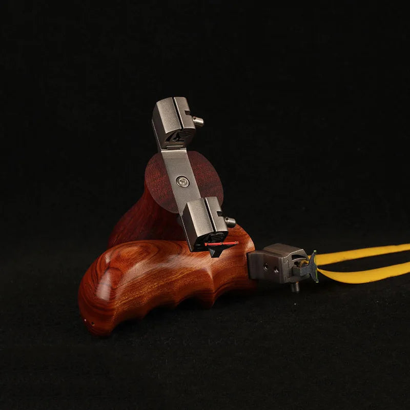 Hunting Slingshot Titanium alloy Head Catapult Wood Handle Outdoor Shooting with Flat Rubber Band 2019 New