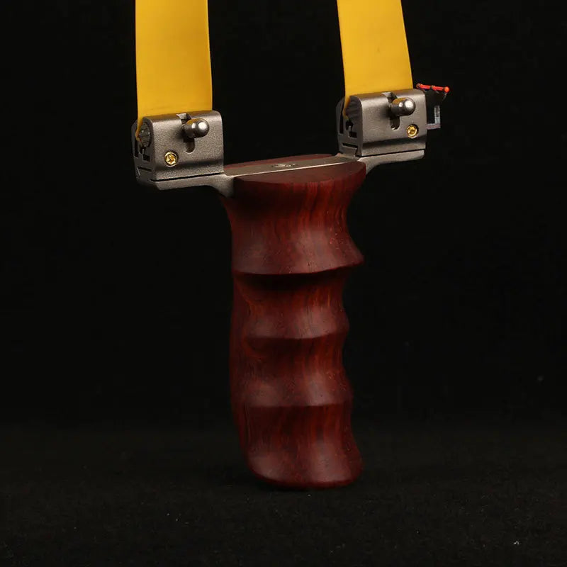 Hunting Slingshot Titanium alloy Head Catapult Wood Handle Outdoor Shooting with Flat Rubber Band 2019 New