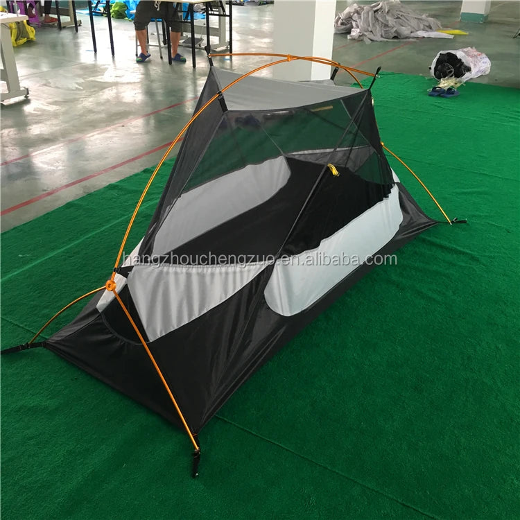 Double Layer 1 Person camping Tent, CZX-217 Waterproof ultralight Lightweight Tents for Mountaineering with Windproof ,