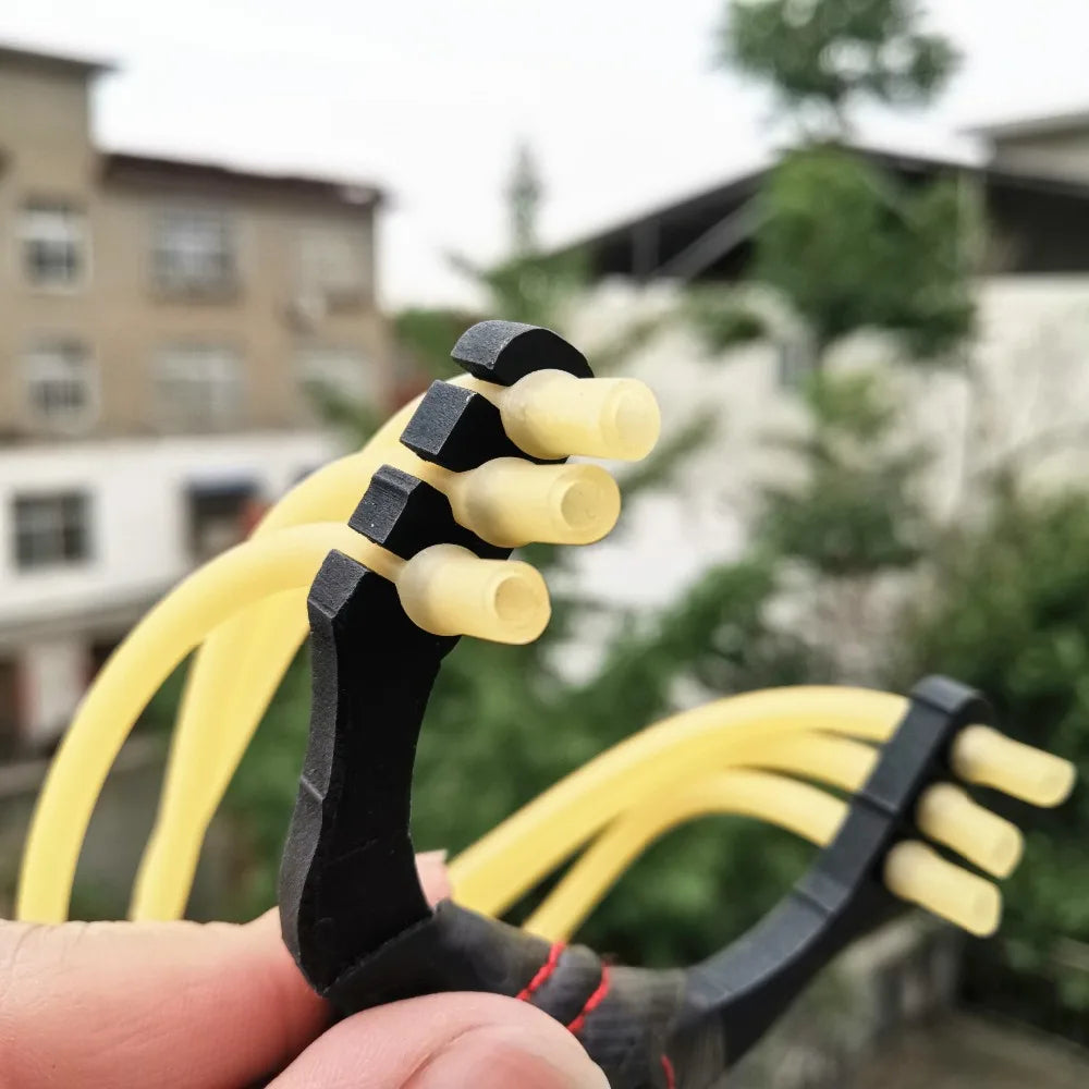Outdoor Powerful High Quality Steel Slingshot With rubber bands Catapult Outdoor Hunting Slingshot Accessories