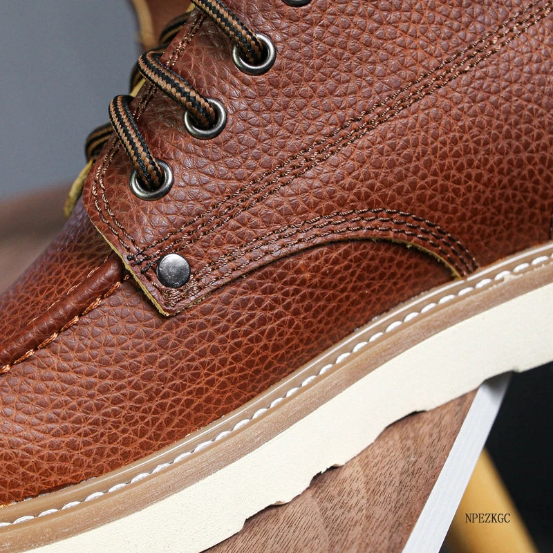 Handmade Men Boots Vintage Casual Autumn Winter Cow Leather Shoes British Ankle Boots Wings Motorcycle Boots Zapatos Hombre