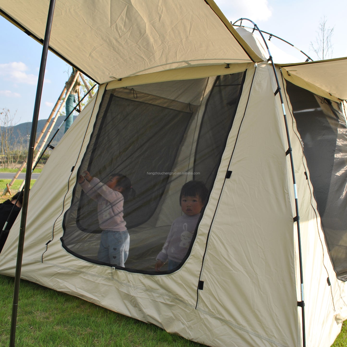 Car Rear Tent with Large Awning, Rear Tailgate Tents with Floor, 4 Person Family Camping, PU4000 Waterproof Fabric