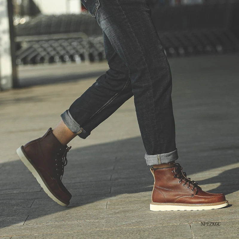 Handmade Men Boots Vintage Casual Autumn Winter Cow Leather Shoes British Ankle Boots Wings Motorcycle Boots Zapatos Hombre