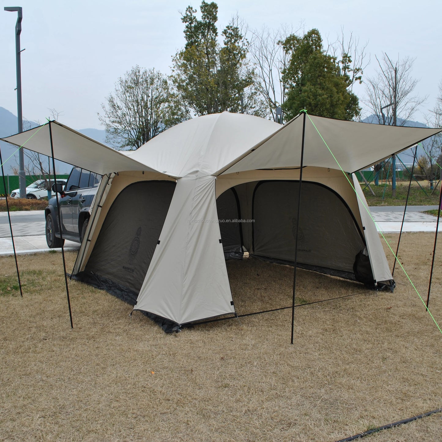 Tiple Layers SUV Tent Car Camping Car Tent - Tailgate Tent SUV Tents for Camping,4 Person Car Rear Tent, Car Tents with Canopy