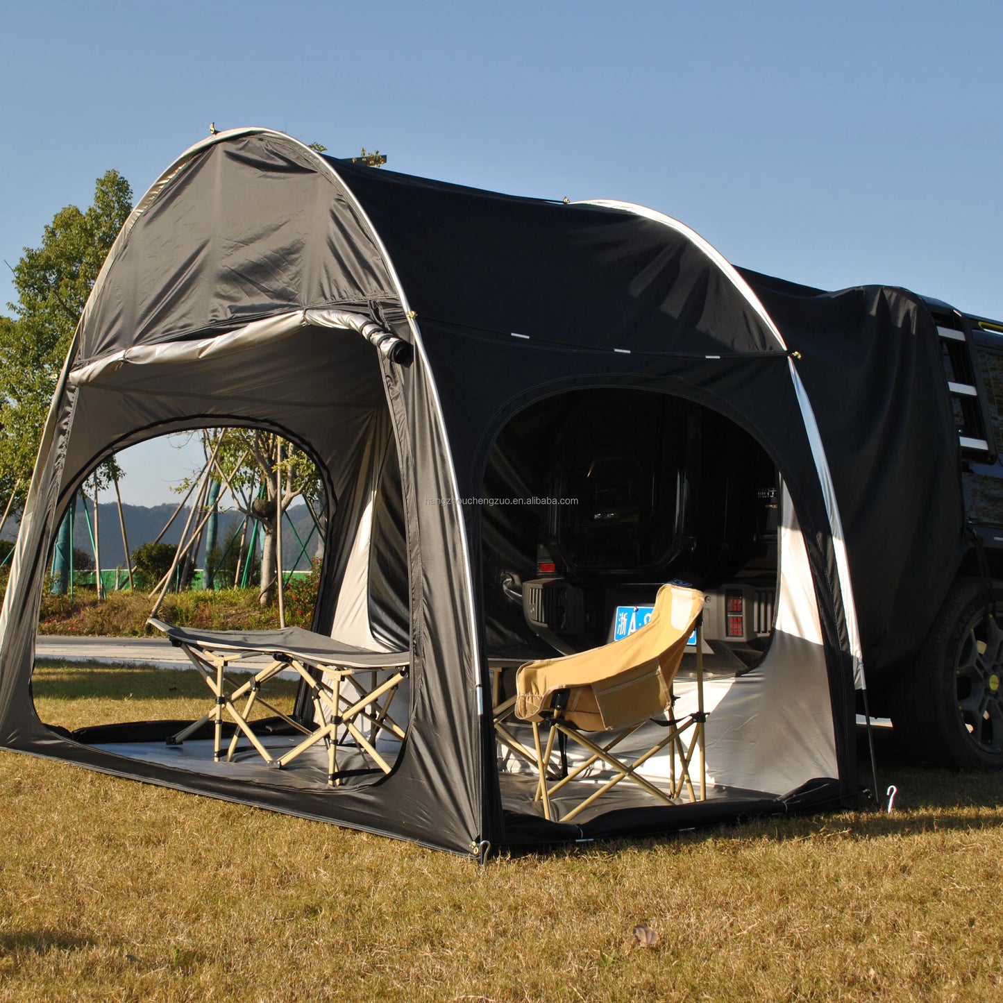 SUV Camping Tents Car Tent with Porch Vestibule Awning Shelter, 4 Person SUV Tent for Car Camping Universal Fits All SUVs Vans