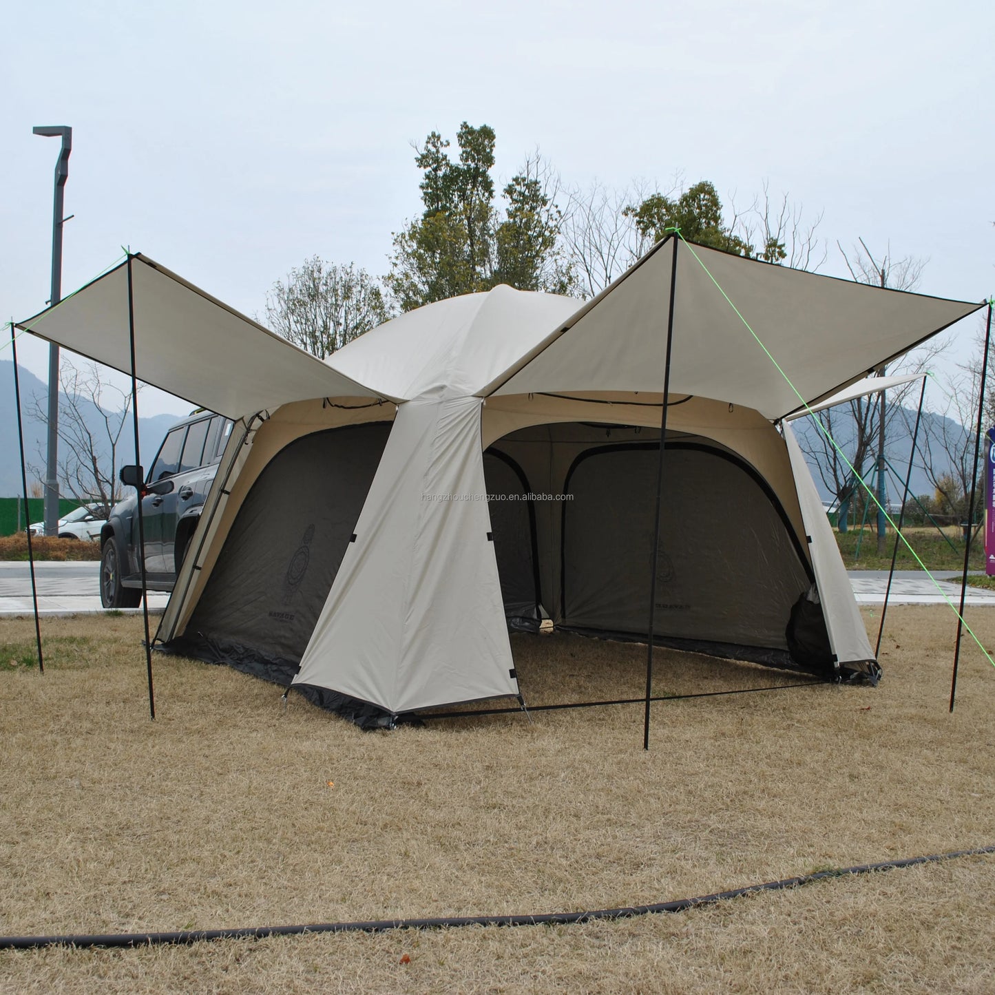 Tiple Layers SUV Tent Car Camping Car Tent - Tailgate Tent SUV Tents for Camping,4 Person Car Rear Tent, Car Tents with Canopy