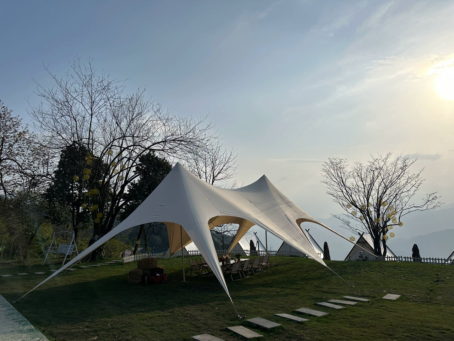 Hump Tent Octopus Shape Waterproof Sunscreen,Cloud Top Canopy Large Space Multiple Sizes Thick Oxford,for Camping Wedding Party