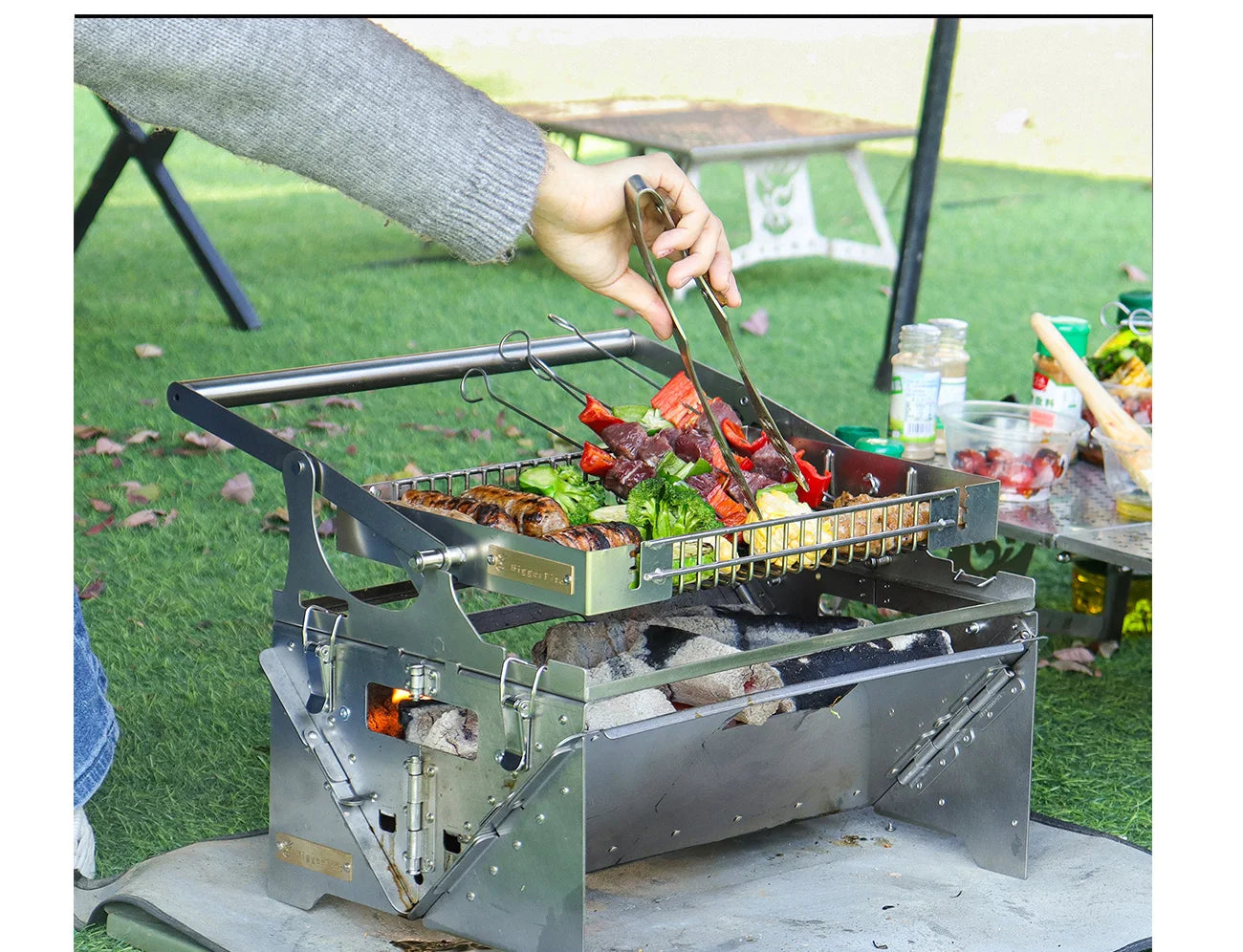 360° Rotating BBQ Grill – Stainless Steel, 5.7kg Lightweight for Camping & Parties – Feeds 1-6, Hands-Free Grilling for Family &