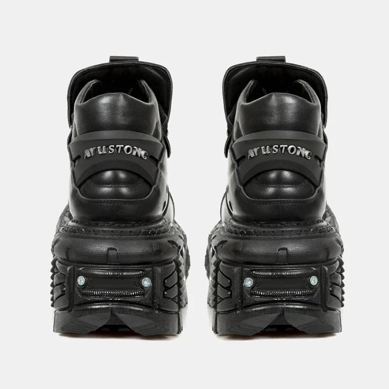 Retro Men's Motorcycle Boots Fashion Punk Rock Round Toe Leather Shoes Platform Metal Decoration Design Y2k Gothic Skull Boots