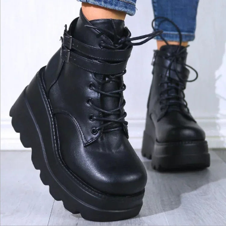 2025 Autumn/Winter New Large Sponge Cake Thick Bottom Colorful High Heels Buckle Strap Women's Short Boots