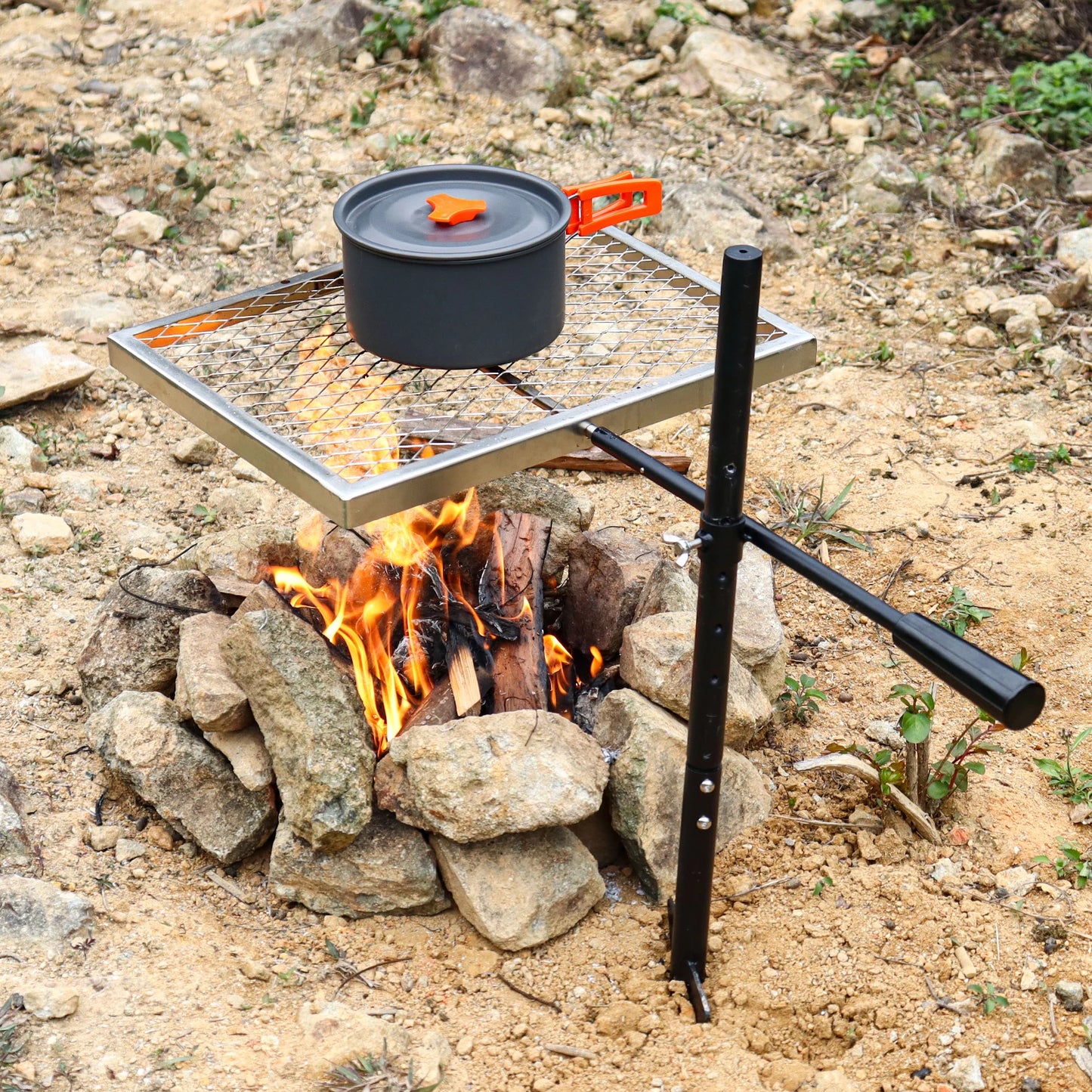 360 ° Swivel Campfire Grill Camp Grill Grate over Fire Pit Portable Grill Rack for Camping Cooking Barbecue