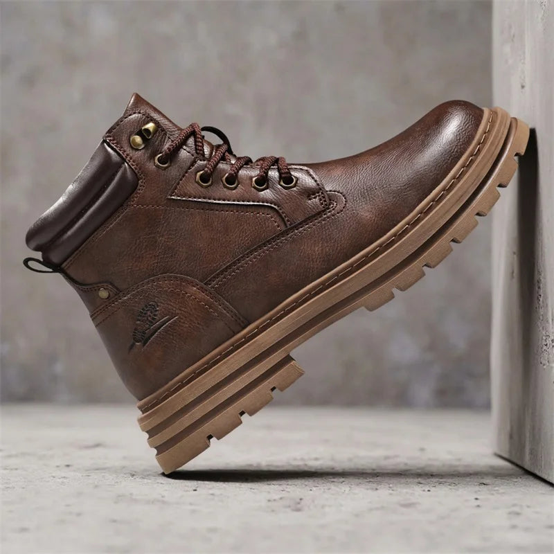 New Autumn Winter Men High Top Shoes Fashion Motorcycle Boots Outdoor Leisure Ankle Boots Comfortable Man Lace-Up Botas Sneakers