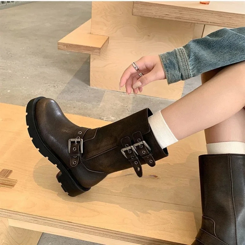 Spring and Autumn Women Boots Retro Platform Boots 2024 Round Toe Solid Color Low Heel Short Buckle Casual Women's Fashion Boots