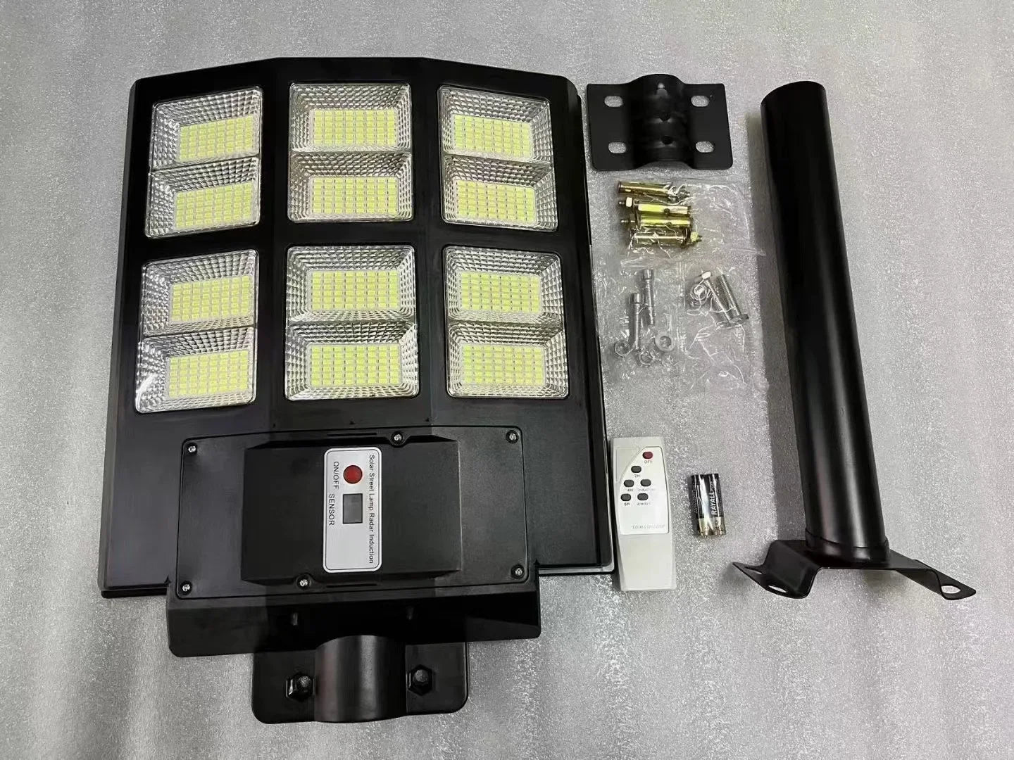 Solar Motion Sensor Street Lights Waterproof 8000LM Outdoor Flood LightsAuto Dusk to Dawn for Garden,Driveway,Yard