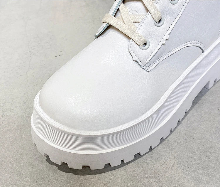 Women Knee High Boots Thick Sole Punk Style Women Motorcycle Boots Retro Square Heel Lace Up Women Boots Black White Botas Mujer