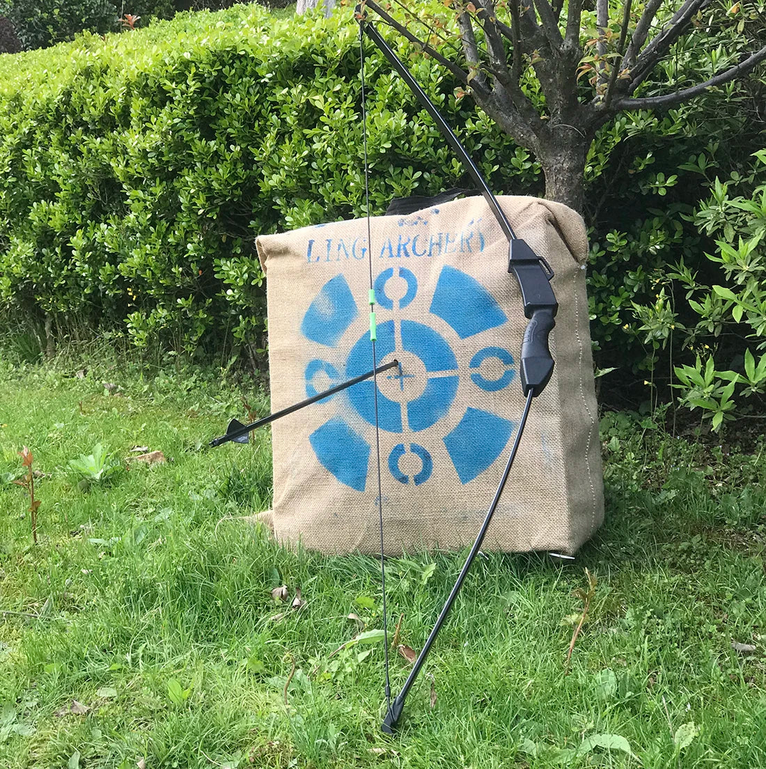 15lbs Child Recurve Bow Longbow Toy Youth Set Kids Bow with Arm Finger Guard Bow String for Gaming Practice Gift