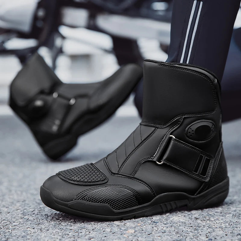 New Motorcycle Boots Men Waterproof Motocross Riding Boot Men's Motorbike Shoes Breathable Anti-slip Motos Protective Boots