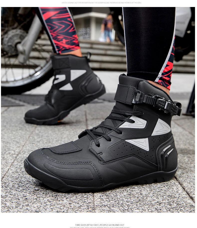 Men Motorcycle Boots New High Quality TPU Protection Men's Motorcycle Shoes Non-slip Breathable Motorbike Riding Boot