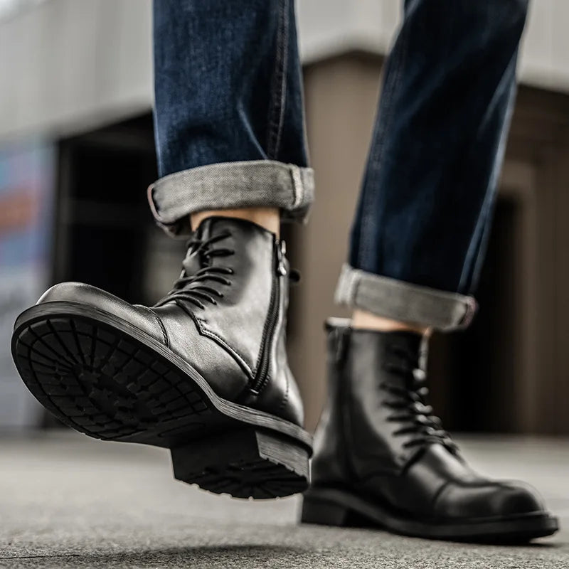 A047 New Men's Boots British High Calf Man Shoes Fashion Round Toe Ankle Boots Comfort Flats Shoes Leather Motorbike Shoe