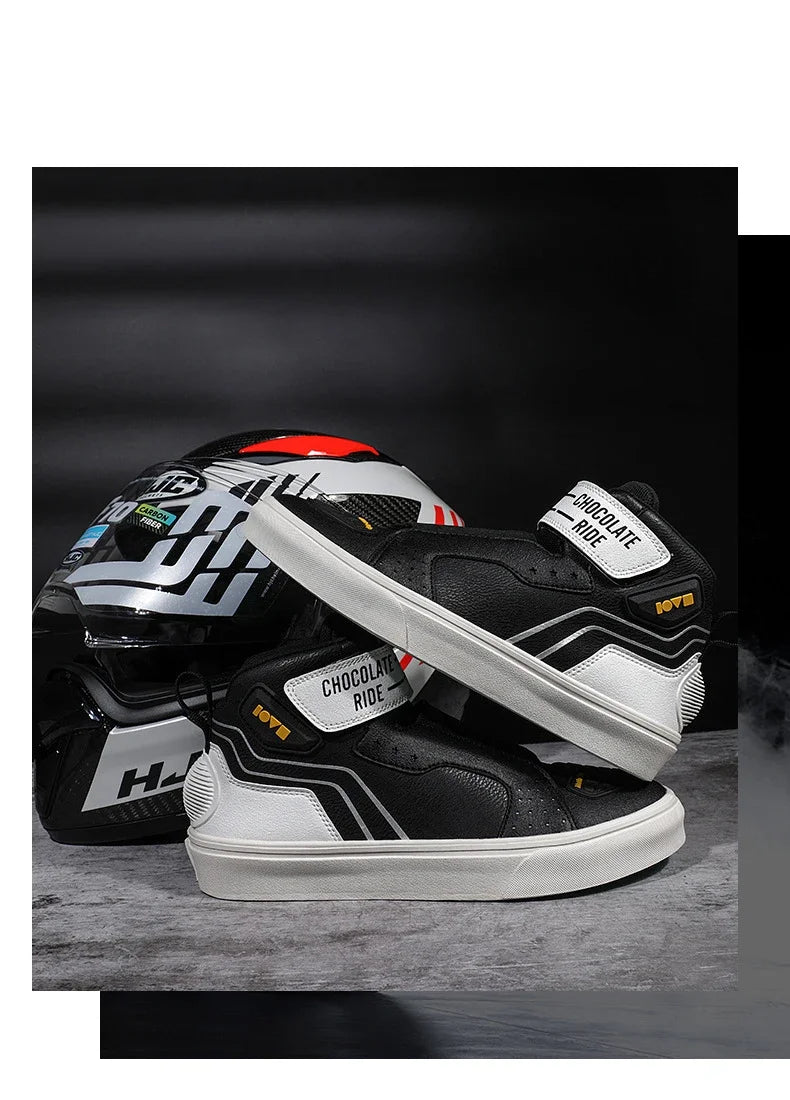 Motorcycle Riding Shoes Men Casual Style Anti-slip Moto Equipment Breathable Durable Comfortable Reflective Off-road Motorbike