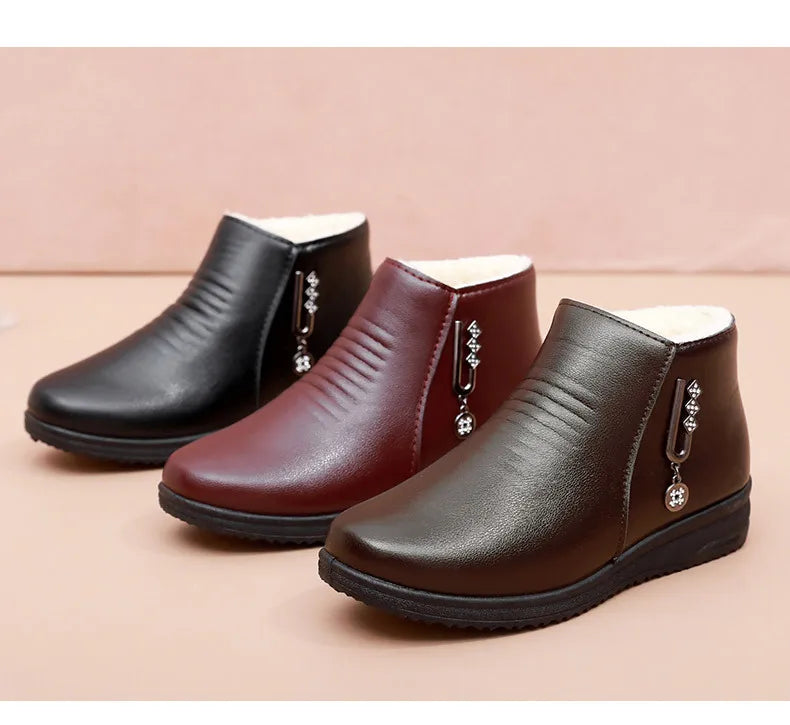 2024 New Women's Real Leather Ankle Boots Thick Bottom Plush Shoes Women Winter Warm Shoes Fashion Cool Footwear Size 35-41