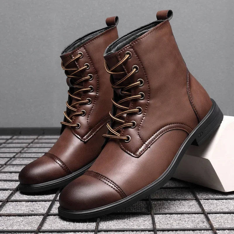 2024 Autumn and Winter New Fashion Pointy Retro Leather Boots High Top British Casual Men's Shoes Large Size 38-48