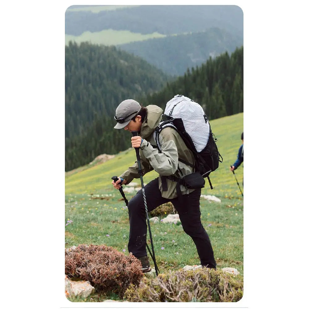 Naturehike Helium Series 40L Hiking Backpack Waterproof Wear Resistant Outdoor Travel Sport Climbing Shoulder Bag With RainCover