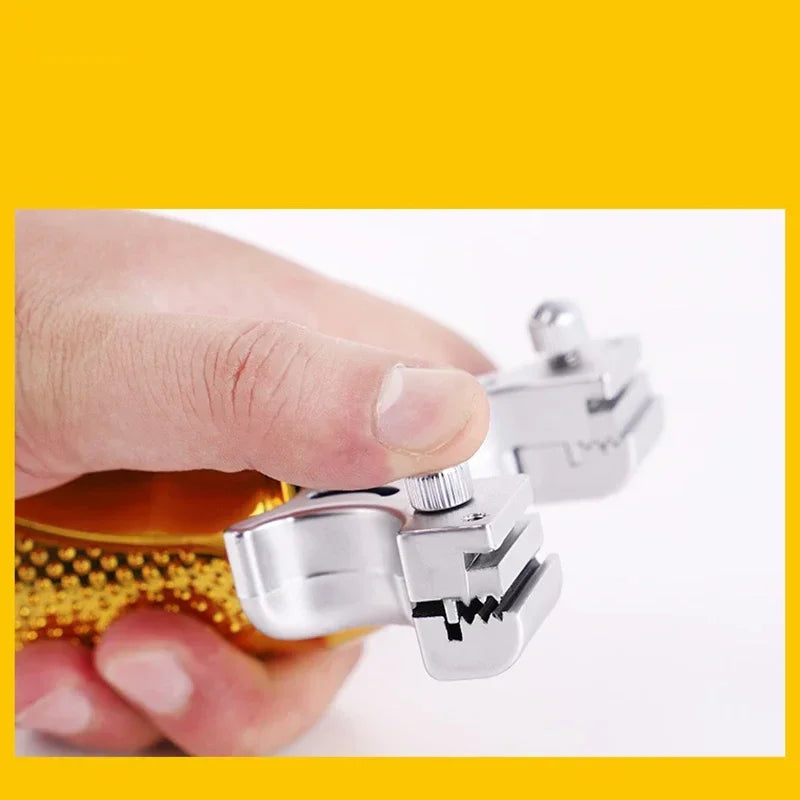 Hunting laser slingshot Outdoor high precision shooting slingsshot powerful spring sling shot catapult hunting acessories