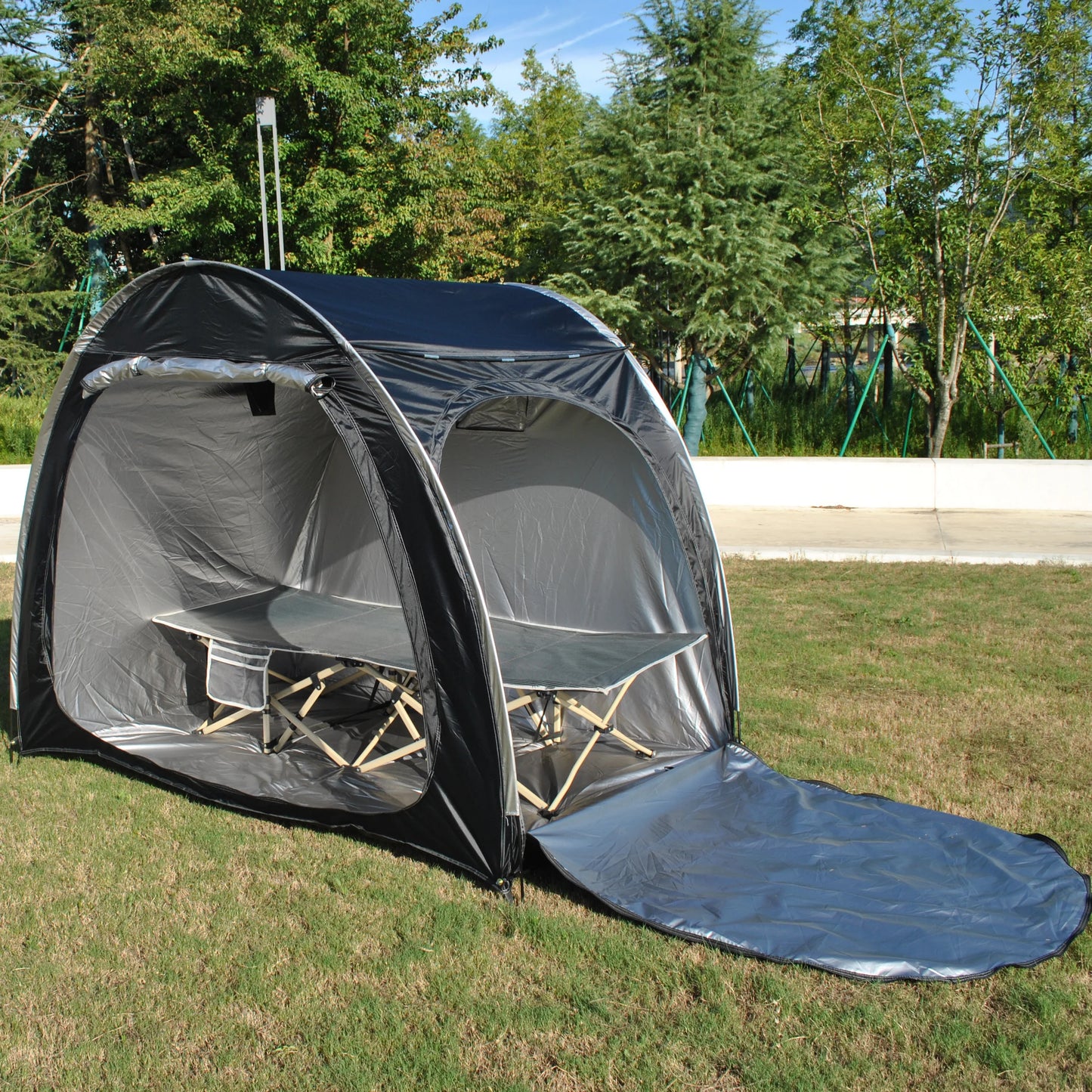 CZX-827 Advanced Bike Tent Bike Storage Shed tent,4 bikes storage tent,4 bikes tent,2 doors bigger cot bed tent,motorcycle tent