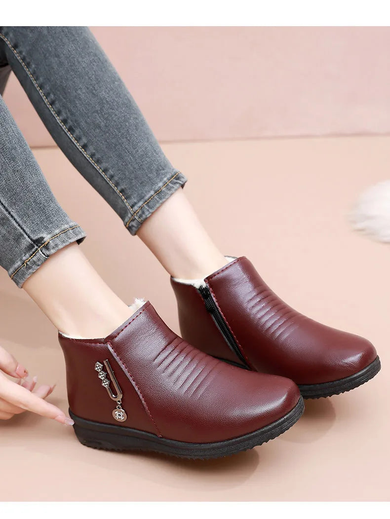 2024 New Women's Real Leather Ankle Boots Thick Bottom Plush Shoes Women Winter Warm Shoes Fashion Cool Footwear Size 35-41