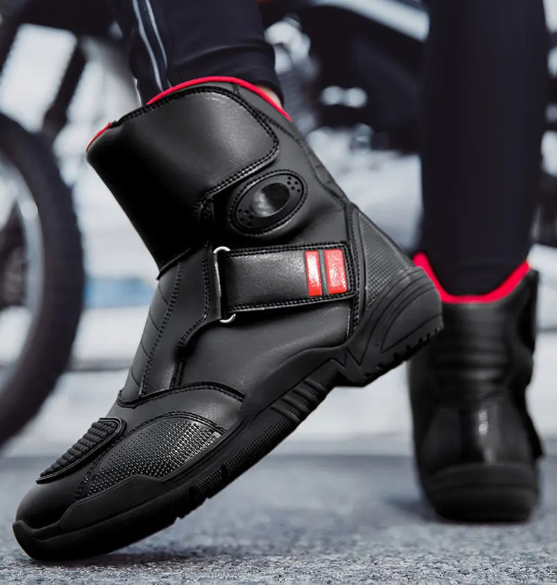 New Motorcycle Boots Men Waterproof Motocross Riding Boot Men's Motorbike Shoes Breathable Anti-slip Motos Protective Boots