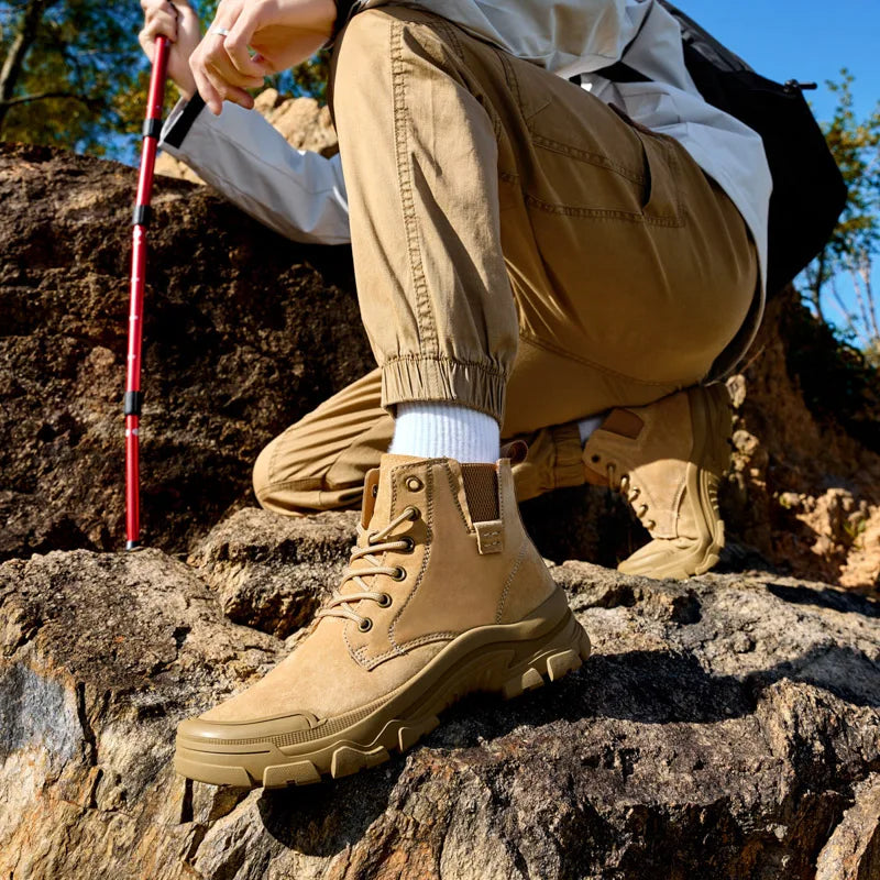 Non-slip Man Ankle Botas Non-Slip Outdoor Motorcycle Boots Versatile Leisure Snow Boots Street Style Mens Leather High Top Shoes