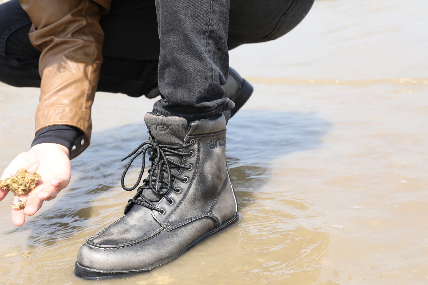 ARCX Men's Vintage Black Genuine Leather Motorcycle Racing Boots, Retro Style Riding Footwear for Men, Durable Cowhide Car Shoe