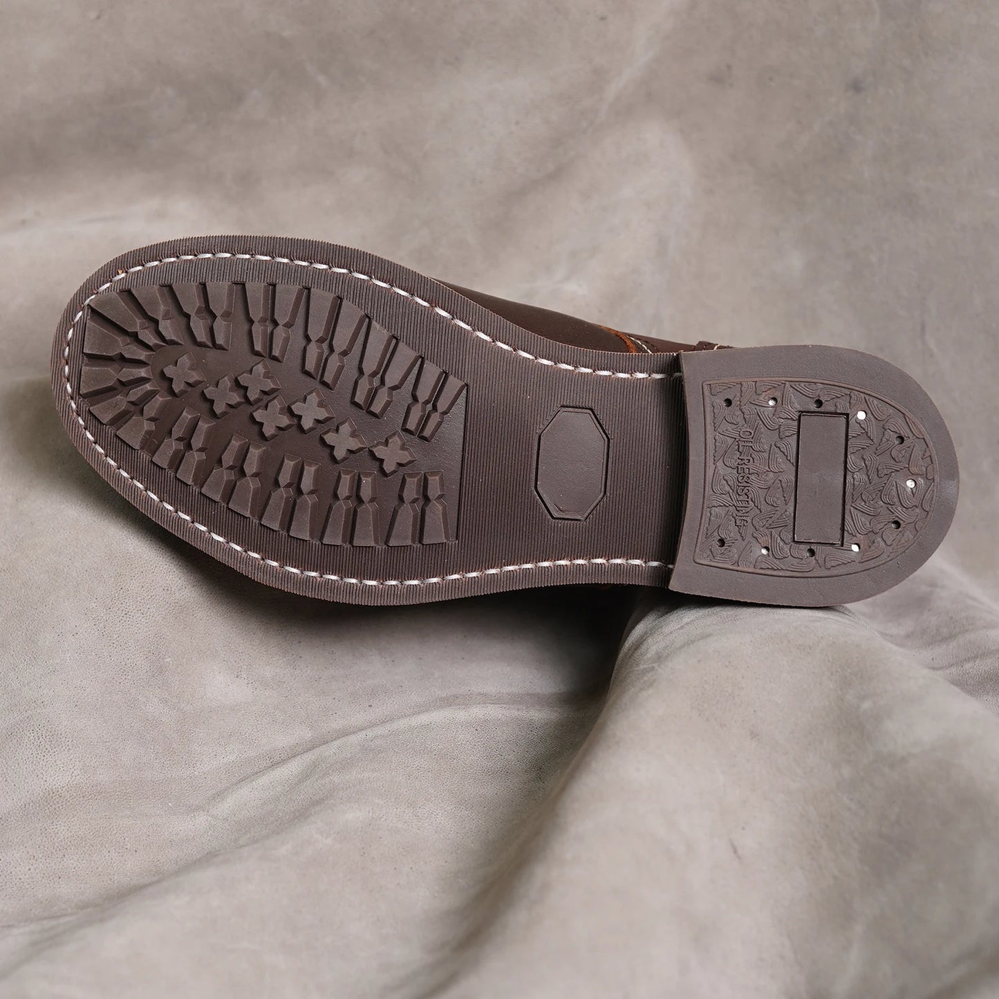 Durable Goodyear-Welted Stitchdown Rugged Style Work Boots Heritage Genuine Leather Moctoeboots Red For Men 1907 Shoes