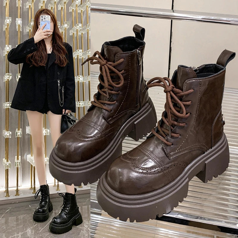 Boots Woman 2025 Trend Female Shoes Winter New British platform Lace up zipper ankle boots Plush Flat Heel Motorcycle boots
