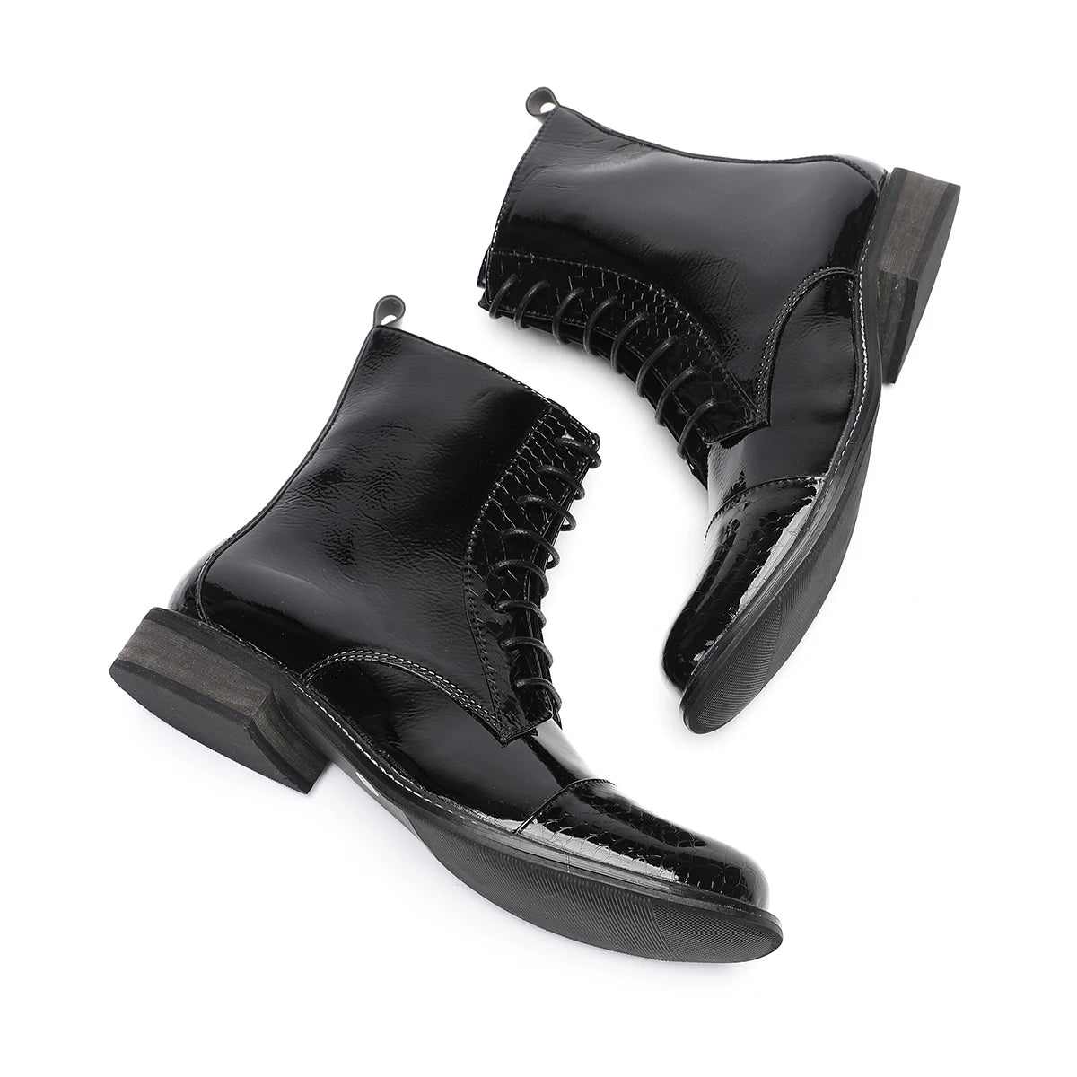 Botas Black Round Toe Patent Leather Male Short Boots for Men Plus Size Outdoors Lace Up Motorcycle Short Boots Men Dress Shoes