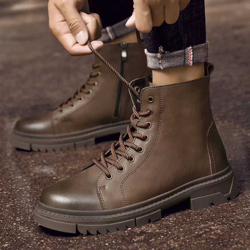 Men's Lace Up Walking Flat Bottom Short Boots Men's Chelsea Boots High-quality Brand Motorcycle Boots New High Top Casual Shoes
