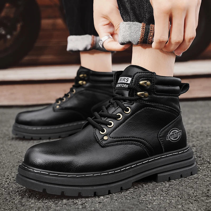 Autumn Winter Motorcycle Boots Handmade Vintage Mens Walking Shoes Casual Leather Ankle Boots Round Toe Lace-up Outdoor Footwear